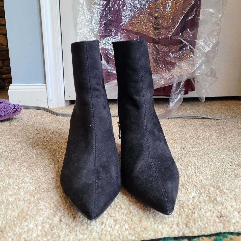 JustFab Black Boots size 10